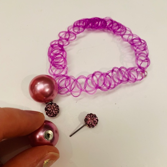 Earrings and choker set - Picture 2 of 2